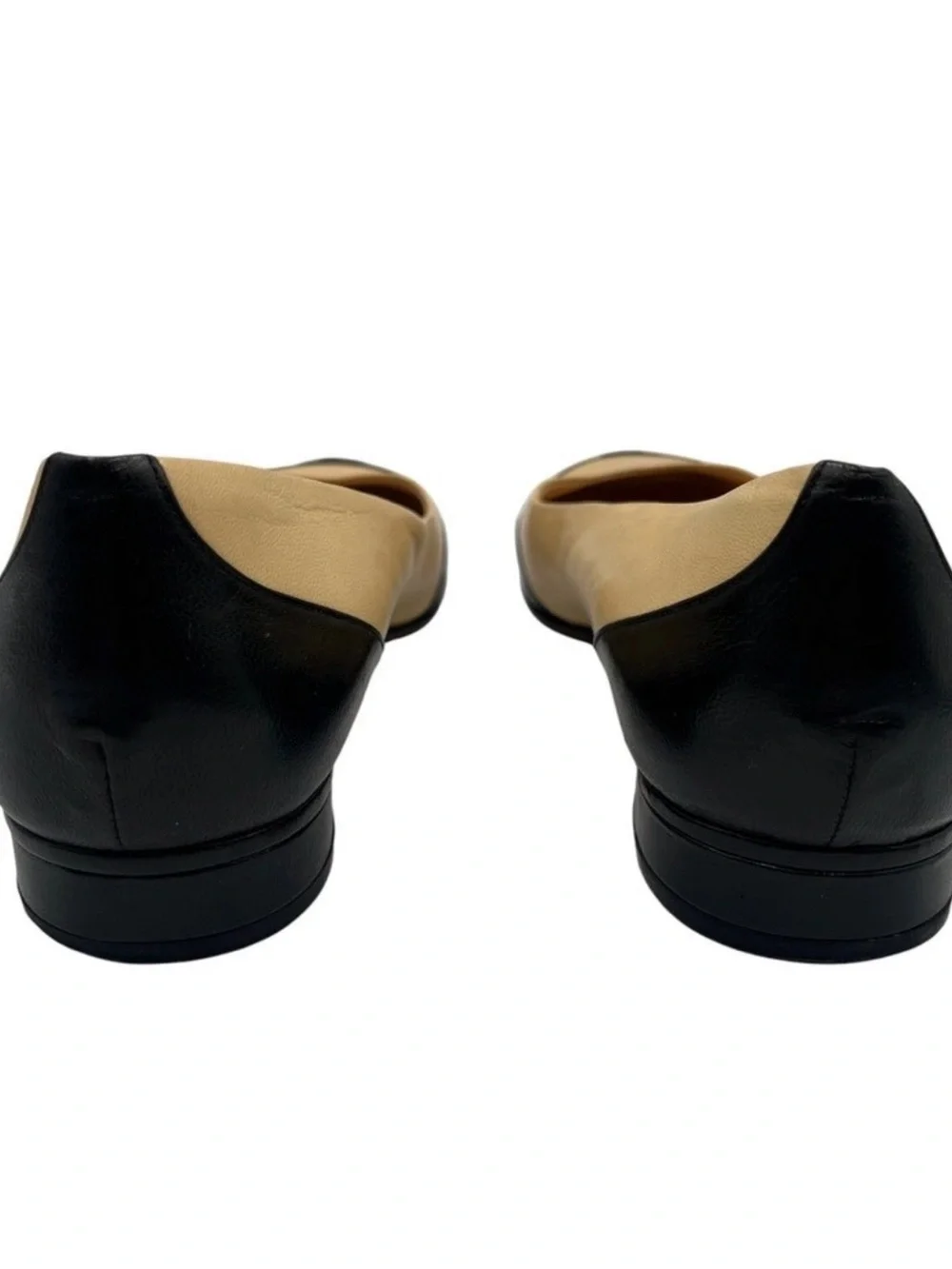 CHANEL Beige and Black Leather Two-Tone Ballet Flats